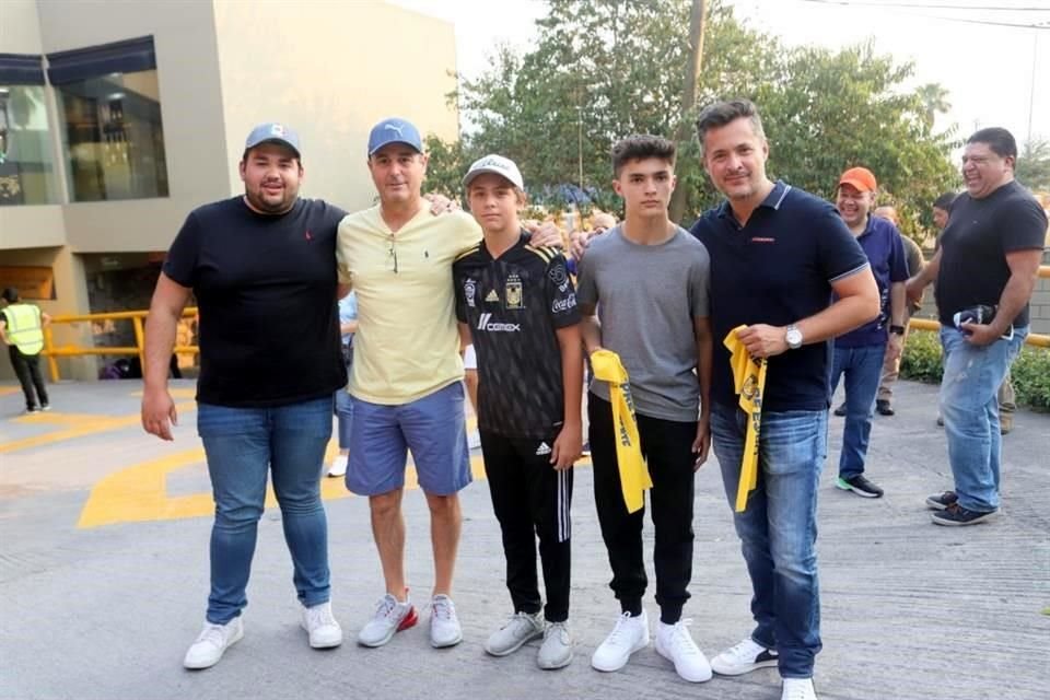 Daniel Dingler, Jesús Incera, Bernardo Incera, Otilio Franyutti Jr. y Otilio Franyutti