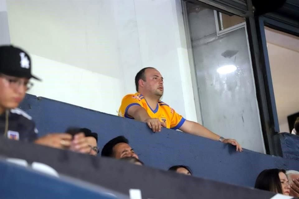 Ernesto González