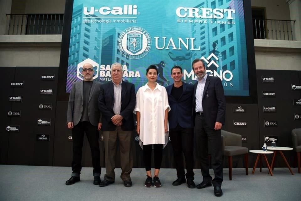 Alejandro Ibarra, Vladimir Josué Robles, Laura Ballesteros, Gustavo Marcos, y Javier Lomelín.