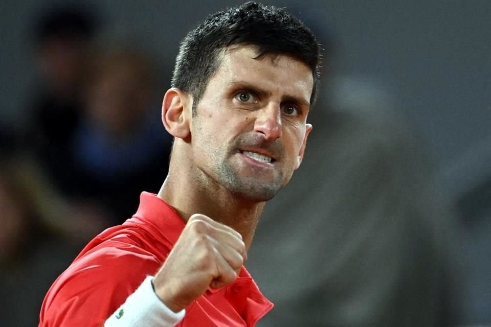 Novak Djokovic trató de reaccionar, pero el serbio perdió la cabeza por algunos momentos y al final quedó eliminado.