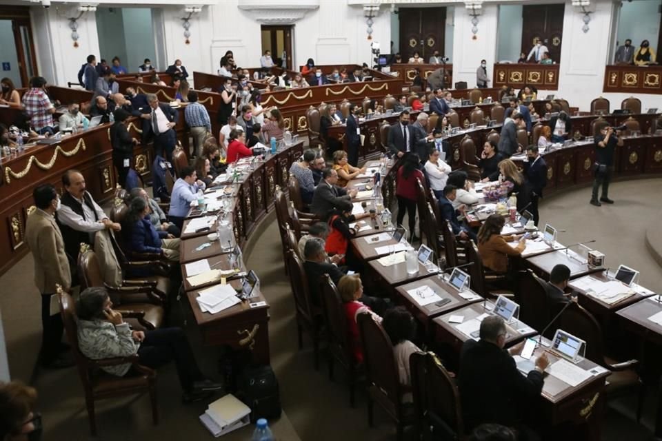 Salido propone que el Congreso tenga la facultad de promover, actualizar y modificar el Plan General de Desarrollo y el Programa General de Ordenamiento Territorial local.