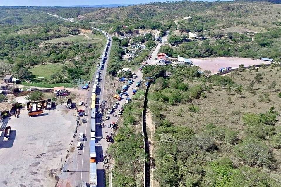 Elección en Oaxaca llega con conflictos políticos que arrastran municipios; unas 34 casillas no serán instaladas en Istmo de Tehuantepec.