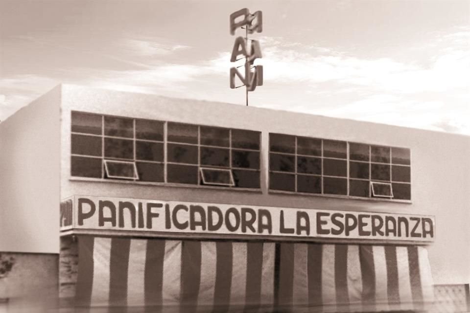 Esperanza inició su historia como una panificadora en 1975.