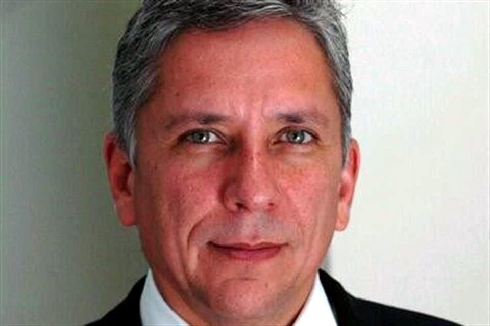 Roberto Garza Leonard dejó la Oficina Ejecutiva de la Presidencia y se mantendrá como asesor del Alcalde.