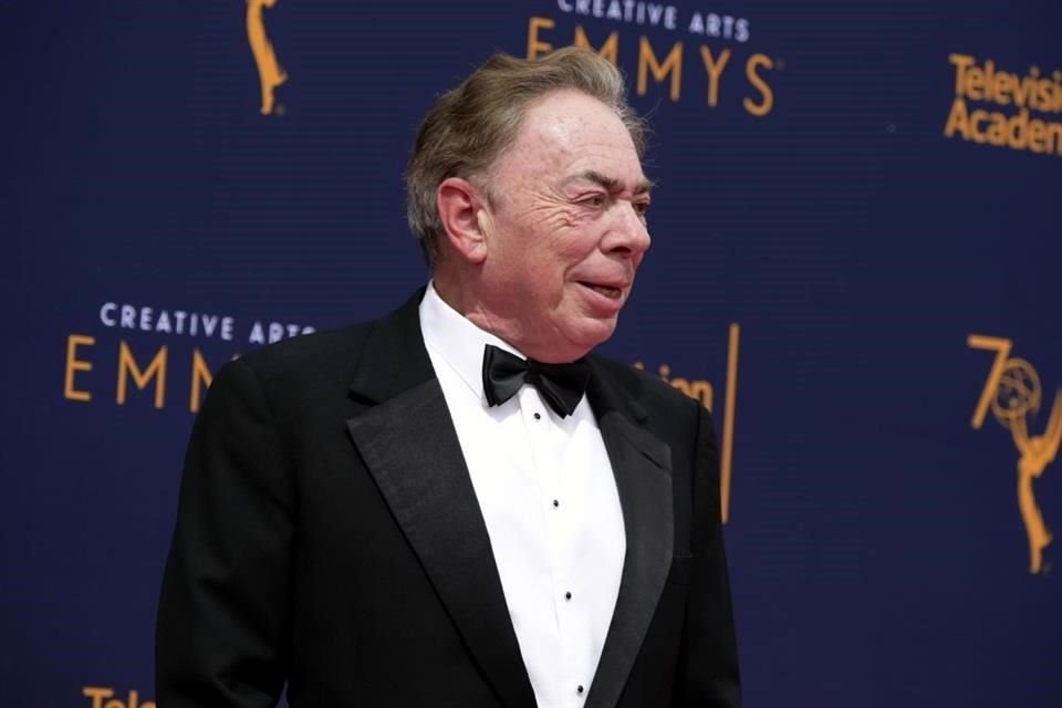 El legendario compositor Andrew Lloyd Webber se disculpó por los comentarios que emitió sobre su producción teatral de 'Cenicienta'.