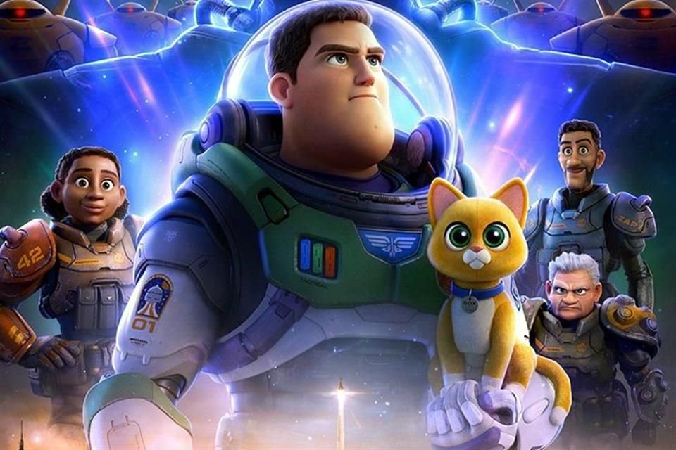 En la cinta 'Lightyear' el popular astronauta tendrá un multiverso y mostrará cómo fue su formación.