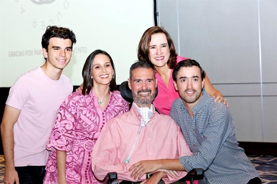 Marcelo de la Garza Beltrán, Gaby Beltrán de De la Garza, Pablo Ferrara, Yolanda Saro de Ferrara y Adrián Ferrara