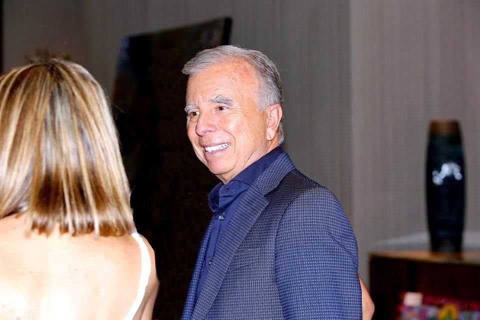 Óscar de la Garza<br>