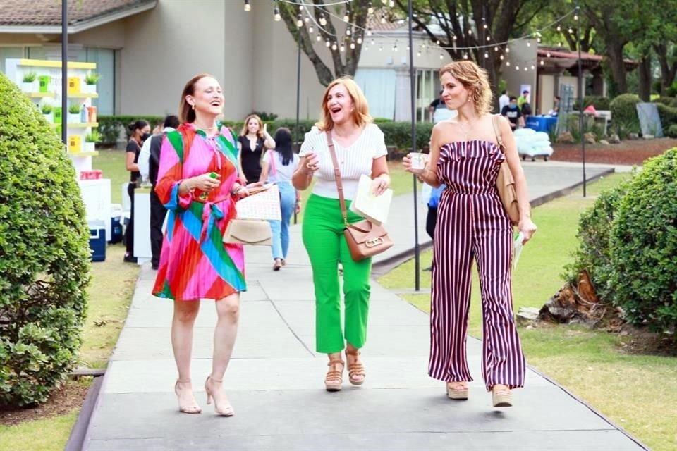 Marcela de Fuentes, Clemen de Gallardo y Jacqueline de Sagaón