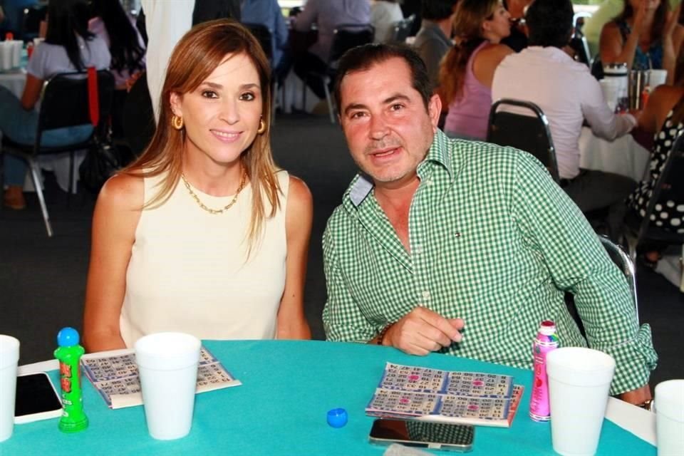 Claudia Pérez de Padrés y Jorge Padrés