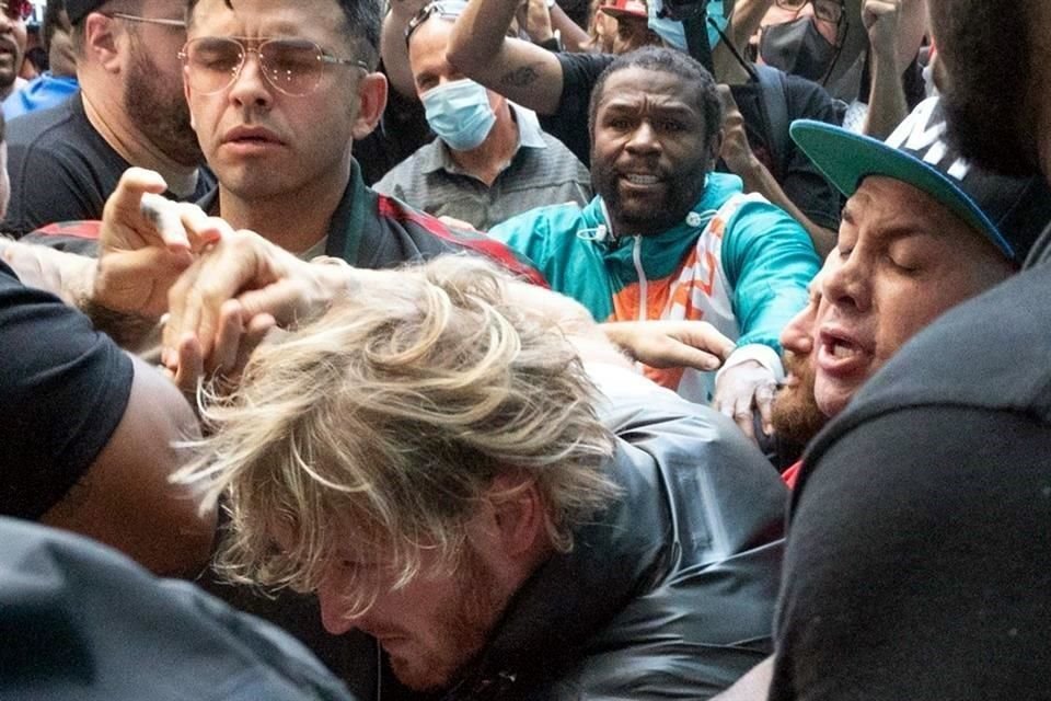 Jake Paul se llevó el show y provocó tremendo problemón.