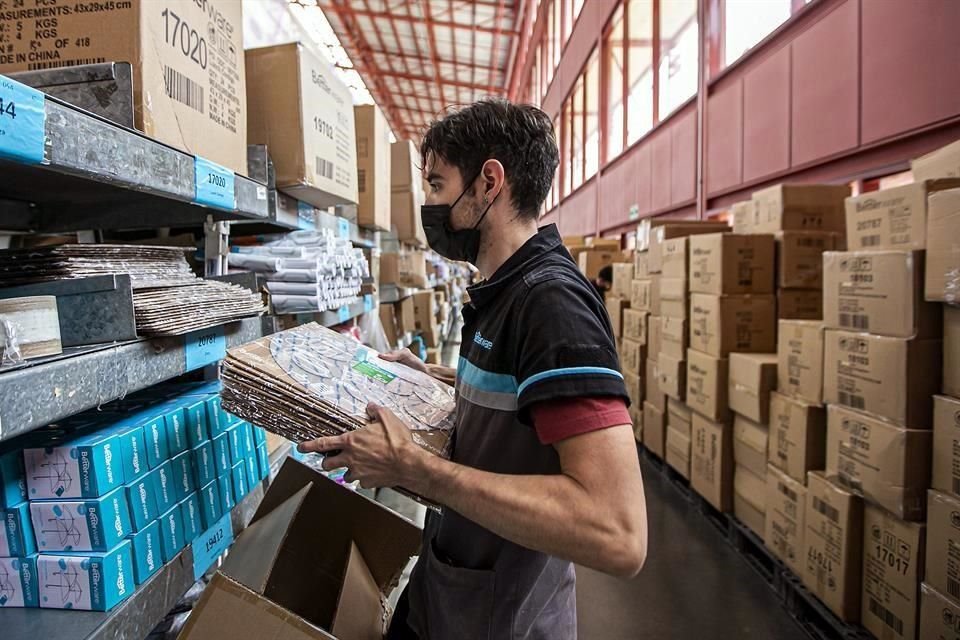 Aspectos del Campus Betterware, en el que la empresa jalisciense invirtió mil millones de pesos, ubicado en el Municipio de El Arenal, Jalisco.