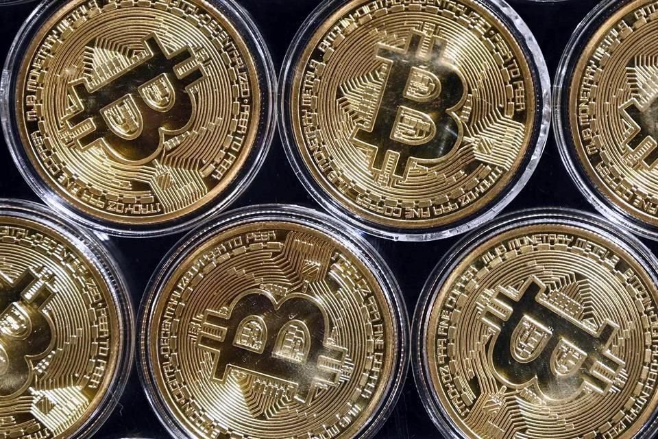 La criptomoneda más canjeada con el salario percibido fue el bitcoin.