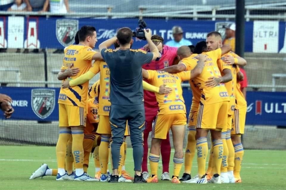 Los Tigres cayeron 3-1 en su primer duelo amistoso jugado en San Antonio.