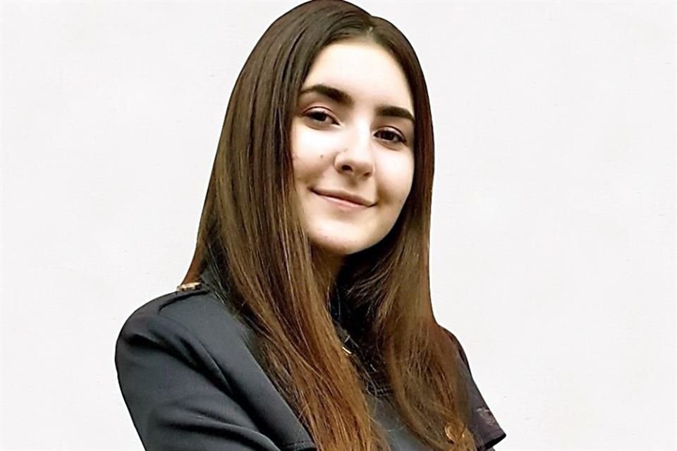 Elina Riznic.