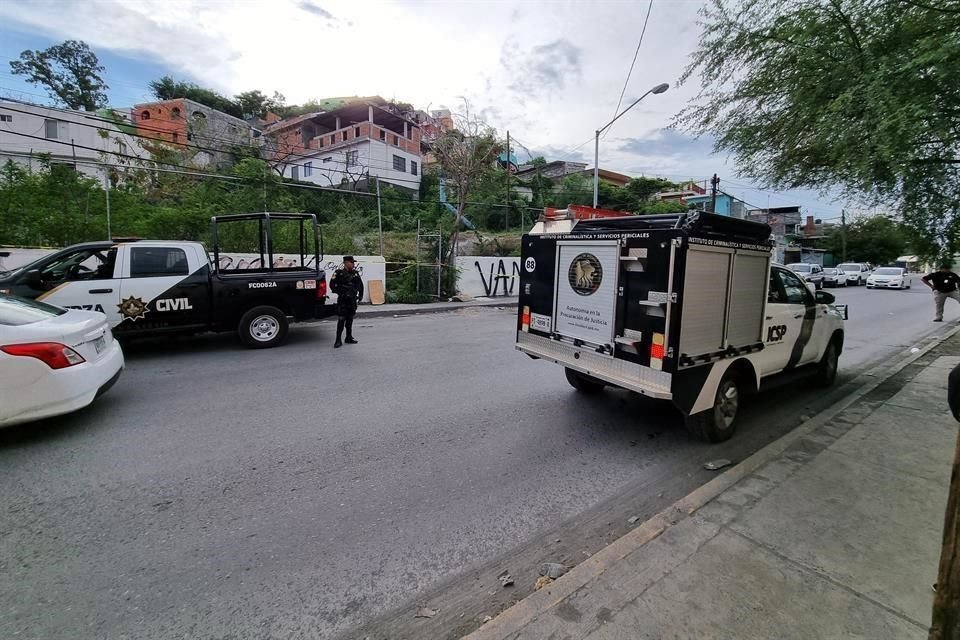 El hallazgo fue reportado a las 18:00 horas en el terreno ubicado en la calle Santos Cantú Salinas y Río Nazas, en la Colonia Altamira.