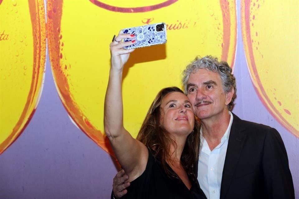 Carla Zarebsca y Sergio Yazbek
