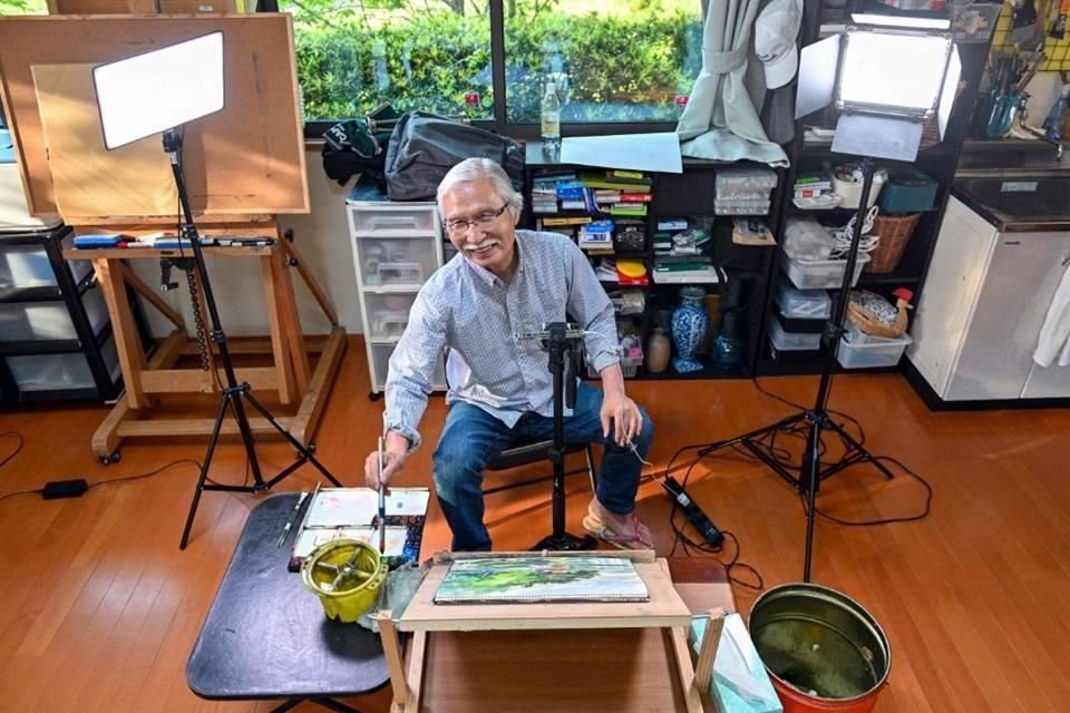 El japonés Harumichi Shibasaki tenía casi 70 años cuando comenzó a grabar tutoriales de arte para su canal en YouTube.