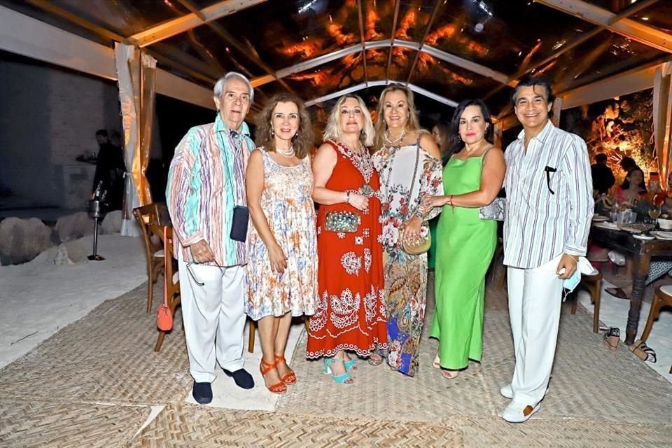 Estaban Matiz, Maya Pérez Maldonado, Cordelia Cortés, Catalina Farías, Maye Garza y Felipe Cázares