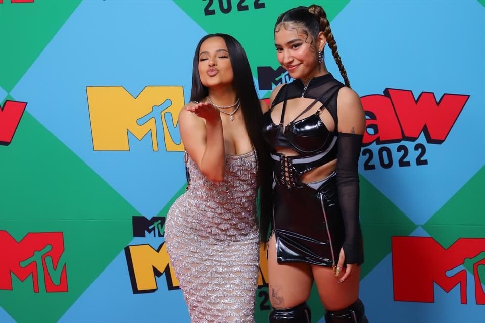 Becky G y Jimena Jiménez condujeron la gala.