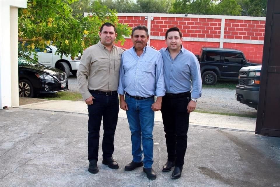Antonio Treviño, Antonio Treviño y José Treviño