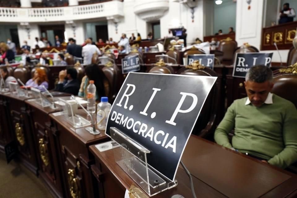 IECM presentó controversia constitucional ante Suprema Corte en contra del recorte que Congreso Capitalino aprobó a 5 de sus áreas técnicas.