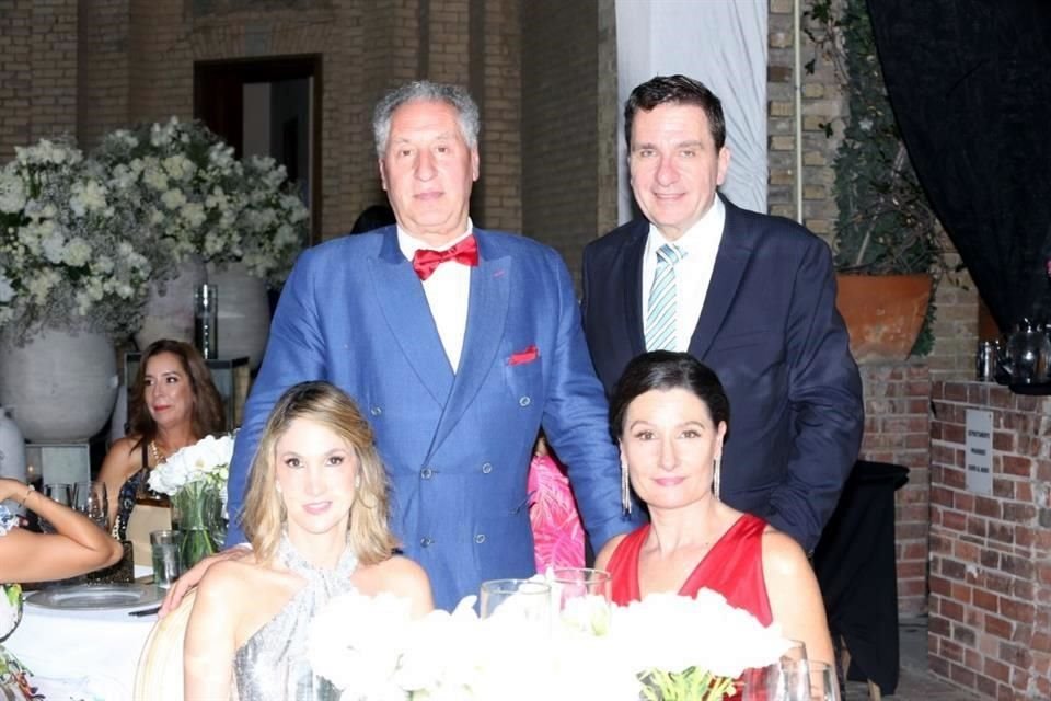 Patricio Villar, Jaime Poblete, Vicos Quintanilla y Lorena Poblete