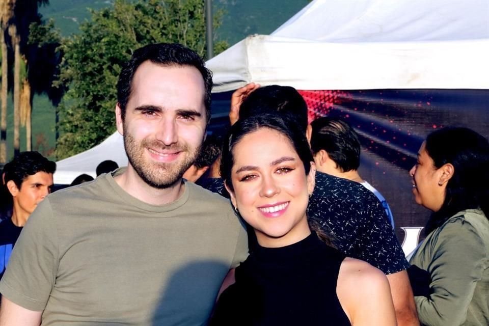 Javier Barreda y Mónica Alatorre