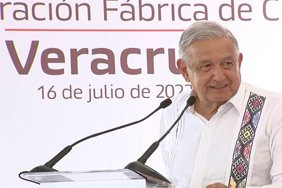 El Presidente Andrés Manuel López Obrador aseguró que México tiene niveles históricos de inversión extranjera durante la inauguración de una planta de café en el estado de Veracruz. 