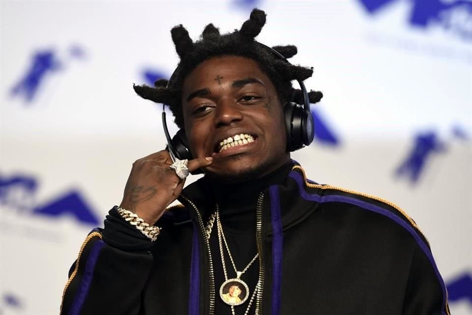 El rapero Kodak Black fue detenido en Florida por tráfico y posesión de sustancias controladas.