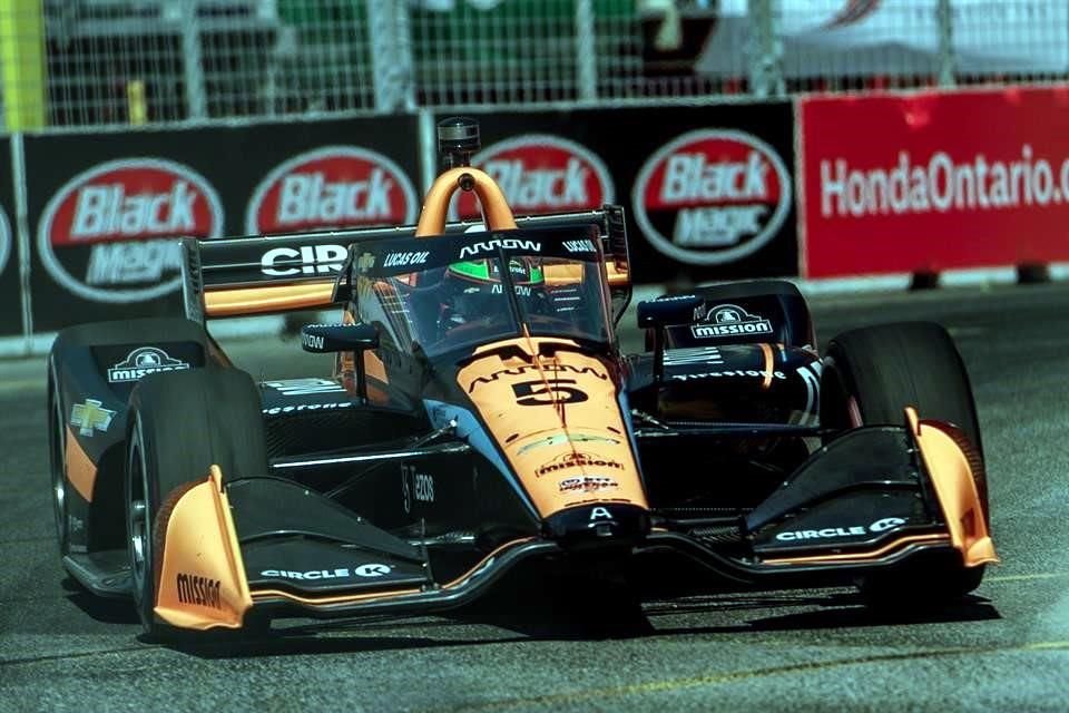 Pato O'Ward en la pista de Toronto, su primera vez en este lugar en un auto de IndyCar.