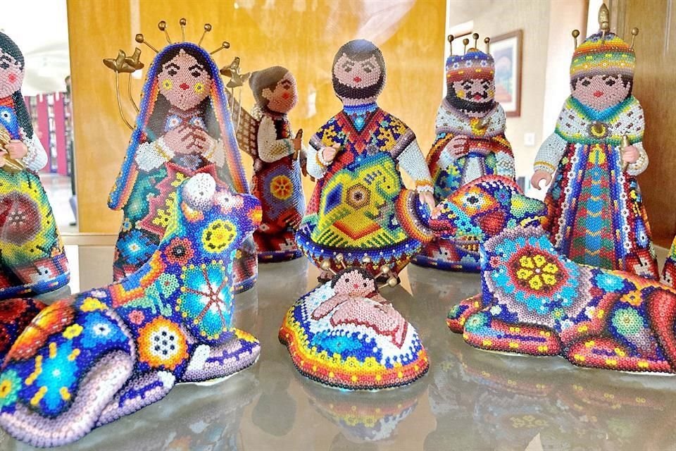 La colección de Nacimientos de México y otros países es parte del Fondo Aureliano Tapia Méndez.