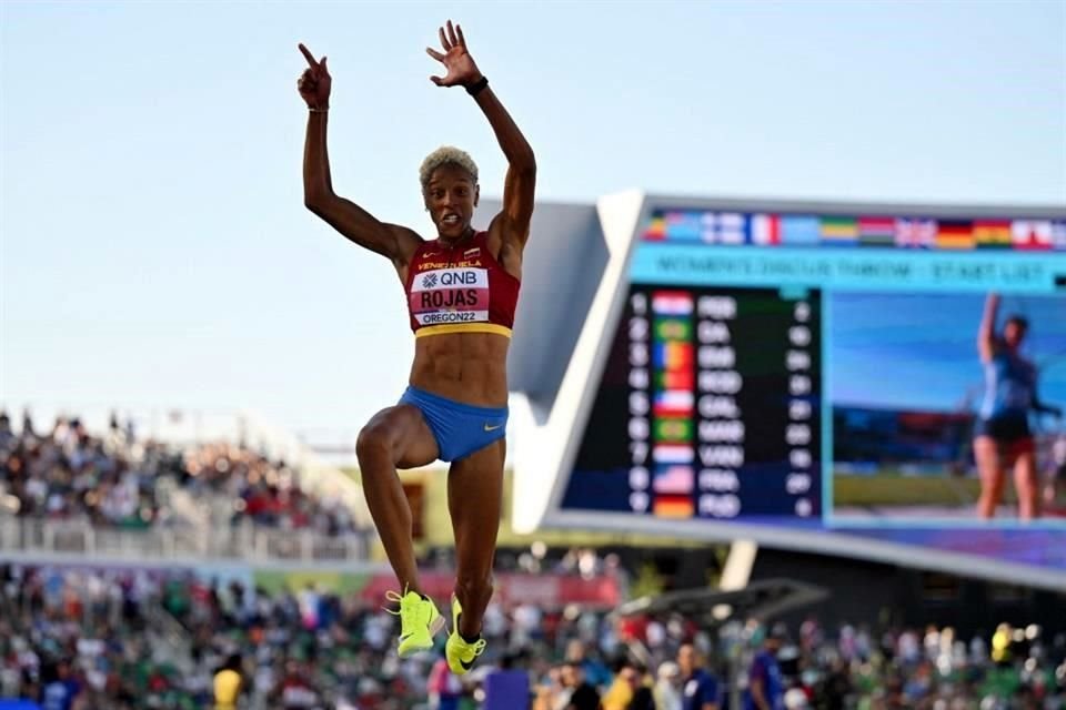 Yulimar Rojas, de Venezuela, hizo valer su condición de favorita al llevarse el oro en salto triple en el Mundial de Atletismo.
