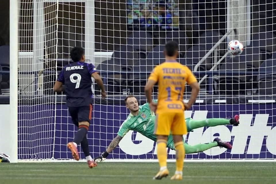 A mediados de agosto, no viajó a Seattle a la Leagues Cup, acusando una molestia en un tobillo. Esa vez Tigres fue eliminado.