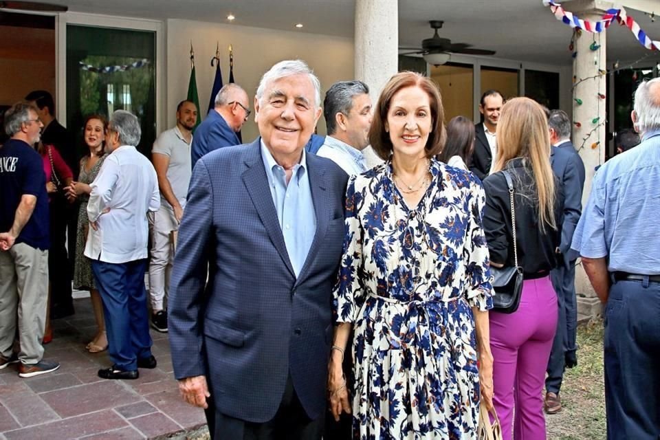 Eugenio Clariond y Graciela Ponce