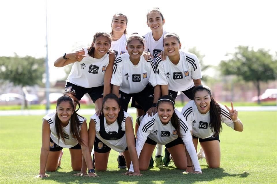 Tigres Femenil cerró con buen humor su preparación de cara al duelo de hoy ante América en el Uni.