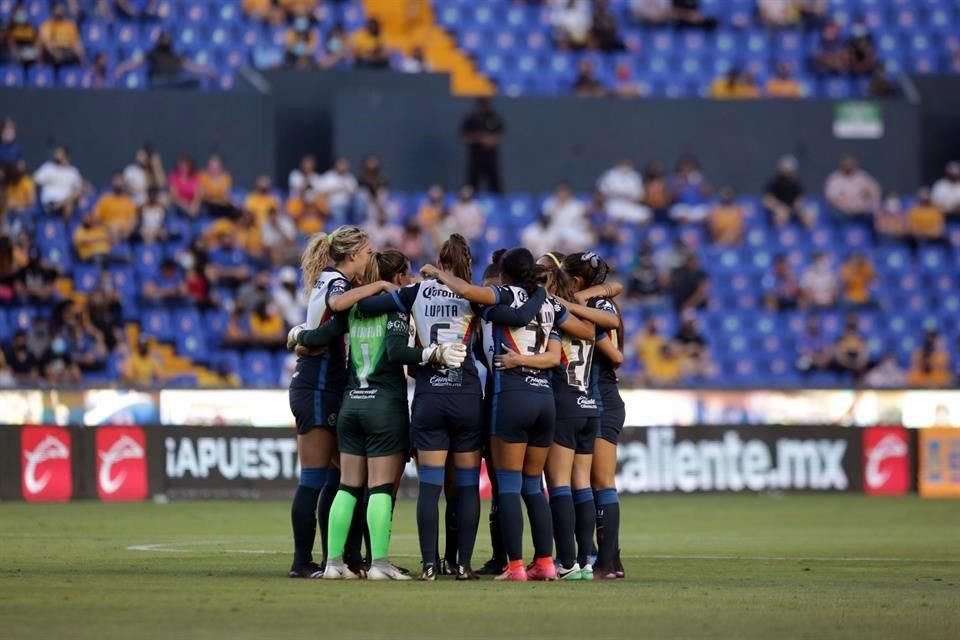 El América necesitaba ir por cinco goles como mínimo, pero no salieron finas al ataque.