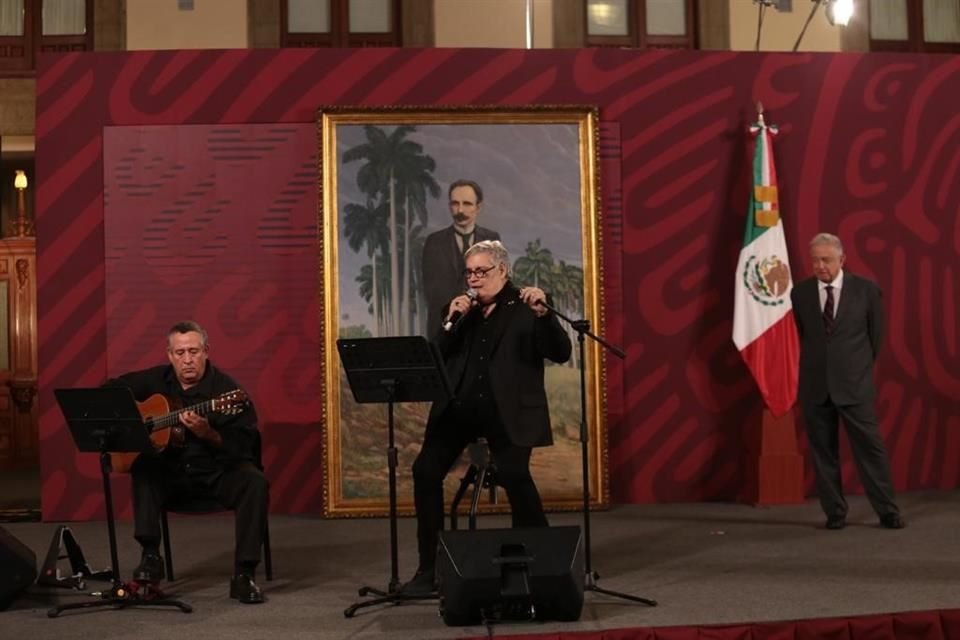 El Presidente celebró con el Pérez la rebeldía cubana.