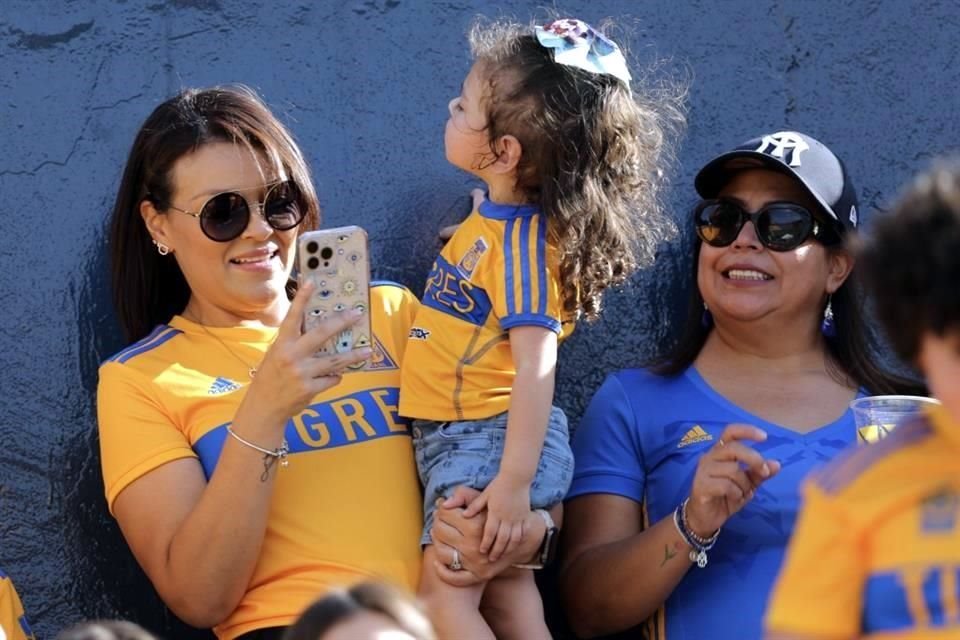 La afición de Tigres esperaba ver el tercer triunfo seguido en casa de sus felinos, el quinto al hilo en el torneo.