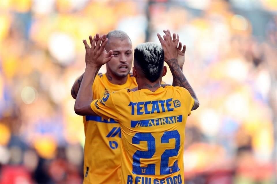 Nicolás López le dio la ventaja a Tigres.