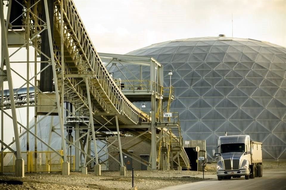 Grupo Cementos Chihuahua dijo que el mercado de Estados Unidos se está desarrollando con mayor rapidez y representa ahorros en fletes, en comparación con la planta ubicada en Chihuahua, México.