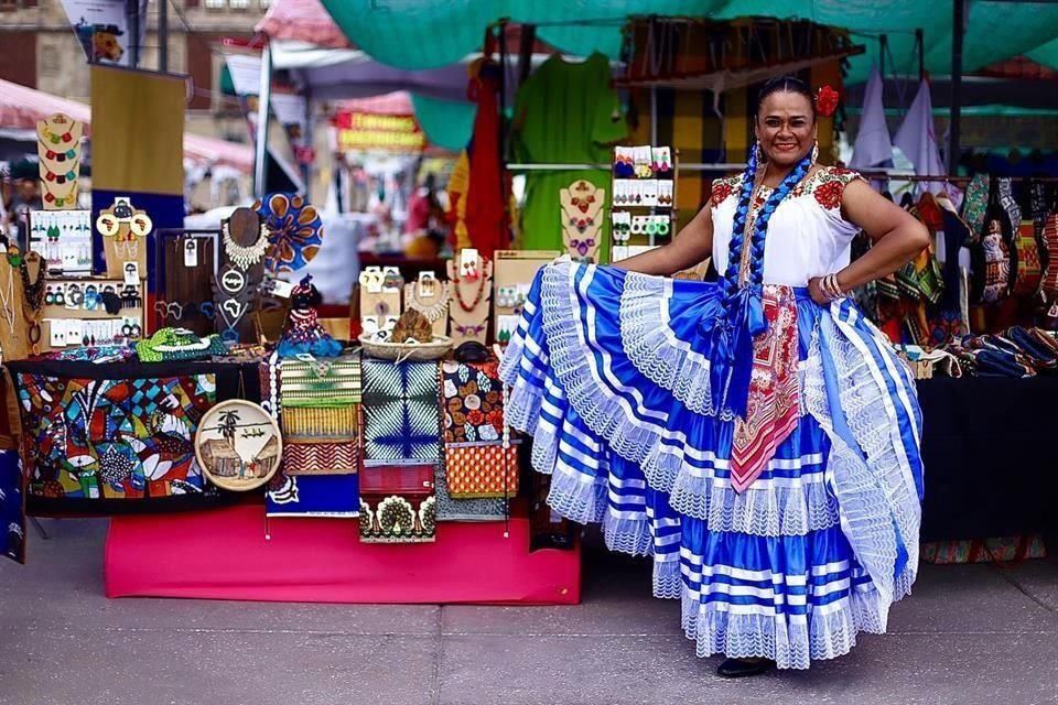 Uno de los objetivos de la edición de la Fiesta de este año es activar la economía de la población originaria e indígena, que son de los grupos con menos ingresos en la CDMX.