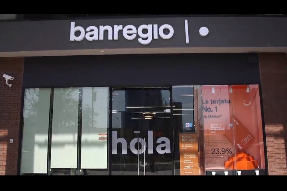 Nueva sucursal Punto Banregio en Arboleda.
