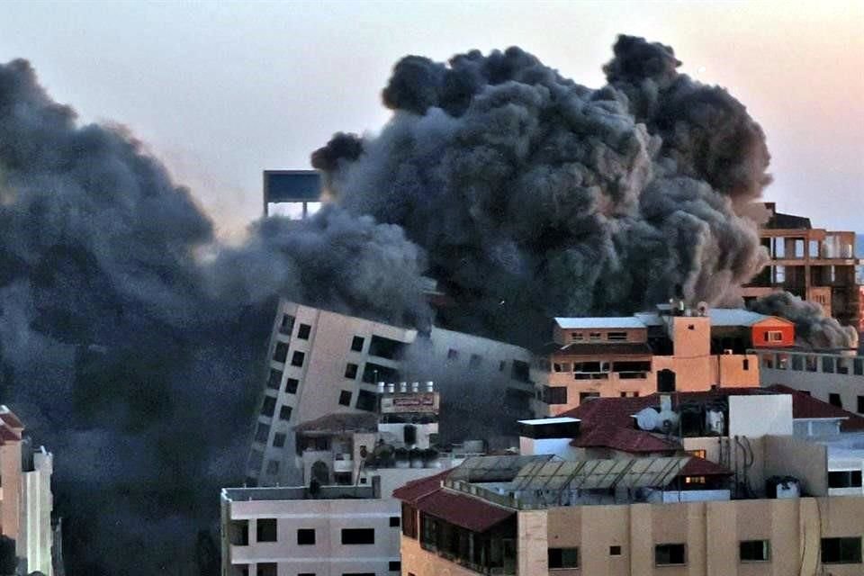 En el edificio se encontraban varias oficinas de altos mandos de la organización Hamas.