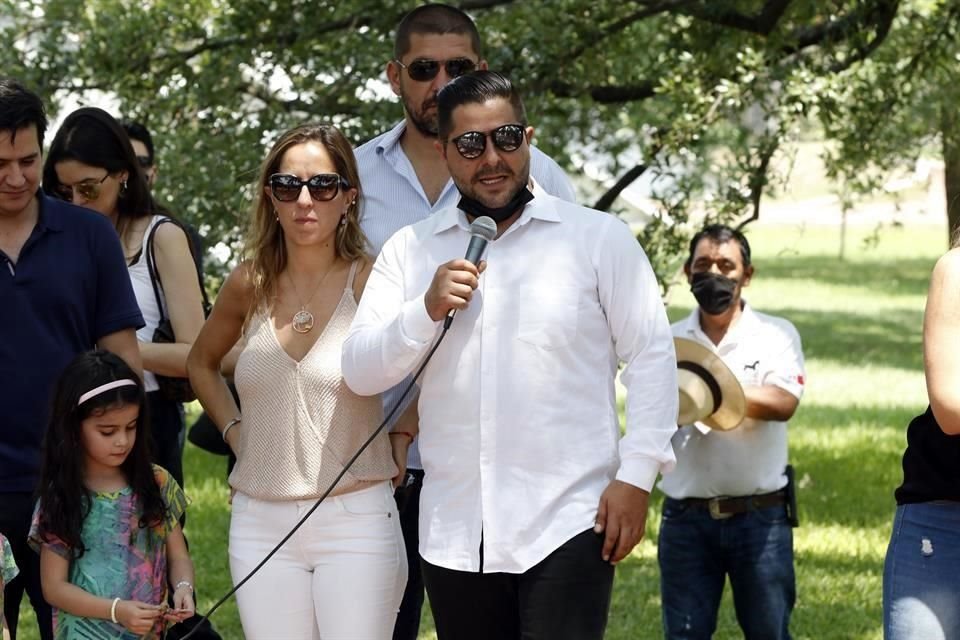 Mafer Pacheco González y Mario Pacheco González, hijos de Paty González
