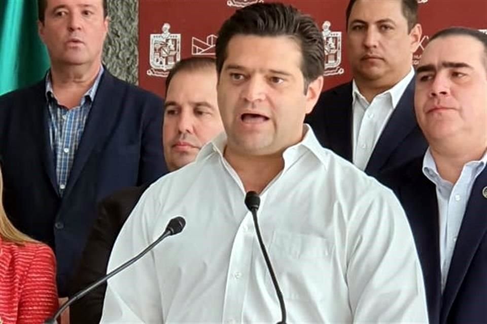 El ex candidato del PRI a la Alcaldía de Monterrey dijo que esos permisos se dieron porque existía la factibilidad.