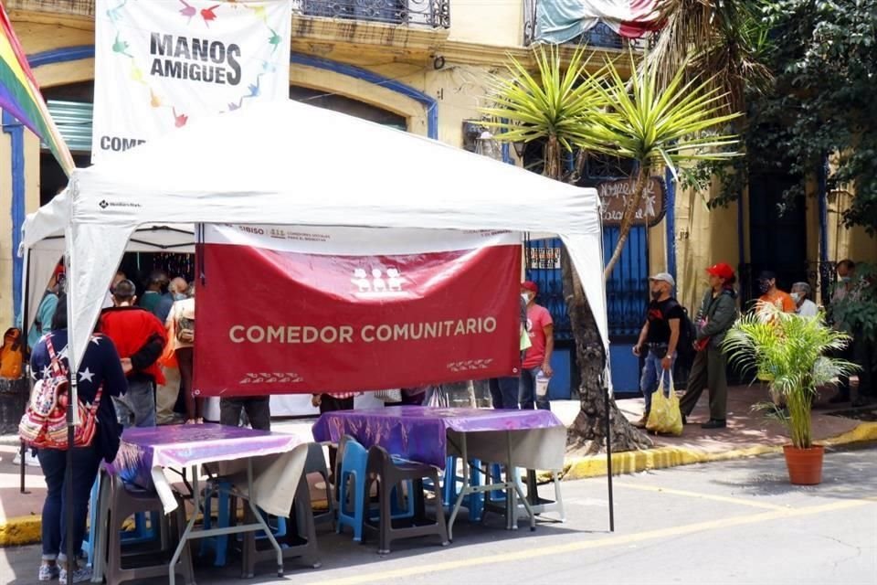 Con la premisa de comida digna para todos, cada día más personas en situación vulnerable llegan a este lugar en la Colonia Guerrero.