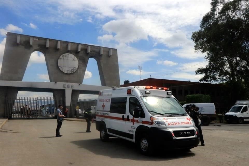 Dentro de las instalaciones de la empresa ubicada en el número 500 de la Avenida Rabaul, Colonia Jardín Azpeitia, se registró el accidente.