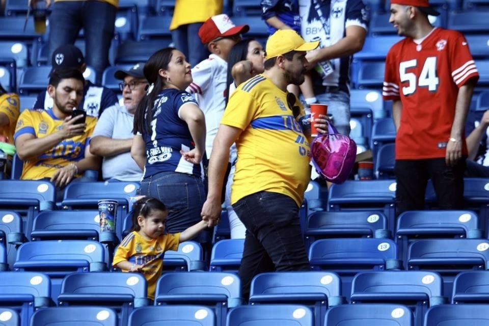 Más del ambiente en el BBVA.