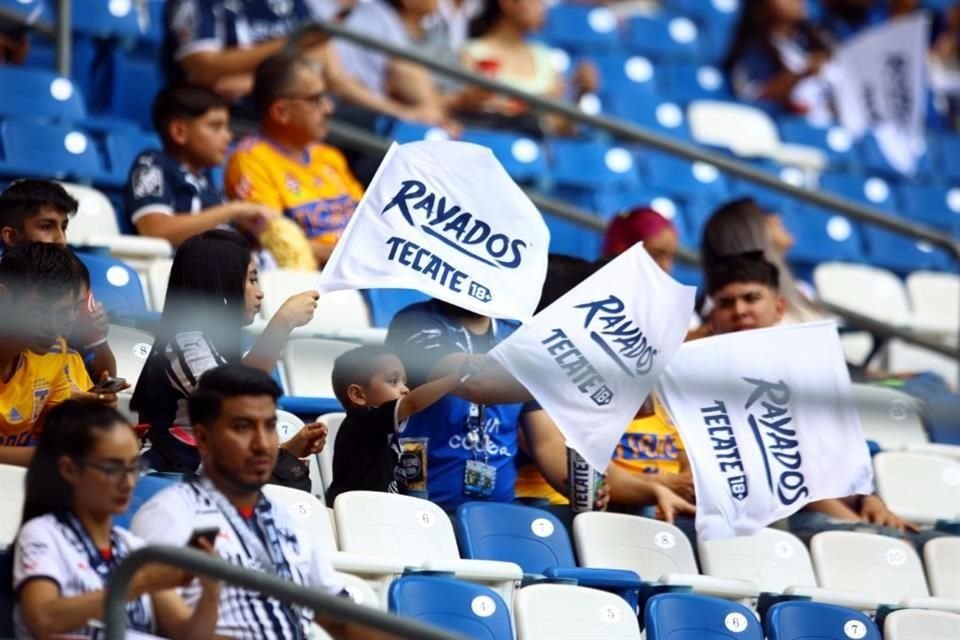 Más del ambiente en el BBVA.